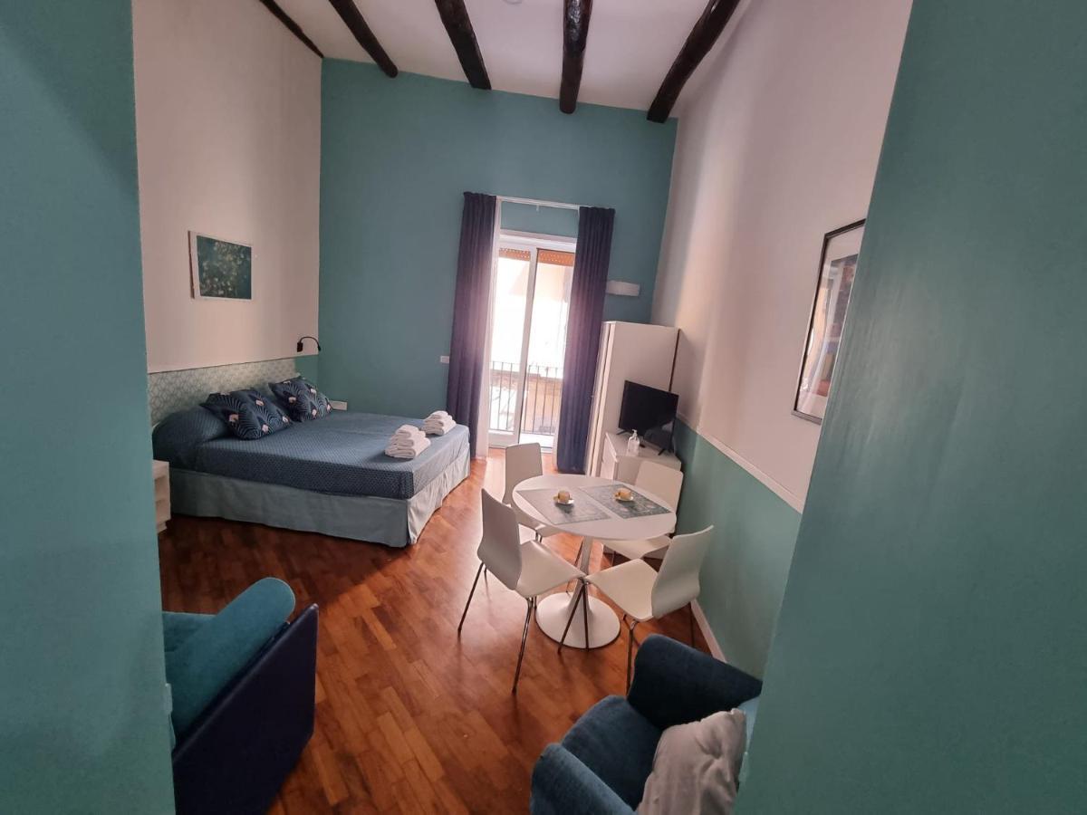 Panto' Apartment 2 Steps To Toledo Street Naples Exterior photo